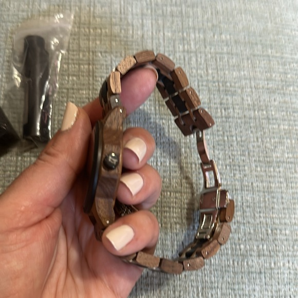 BOBOBIRD - Unisex Wooden Watch - Picture 15 of 17